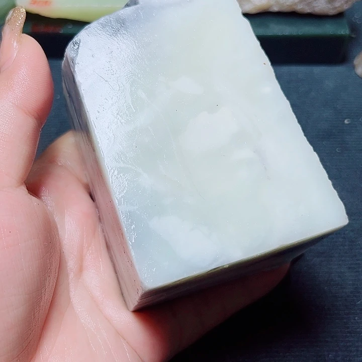 和田玉未镶嵌珠宝奇石