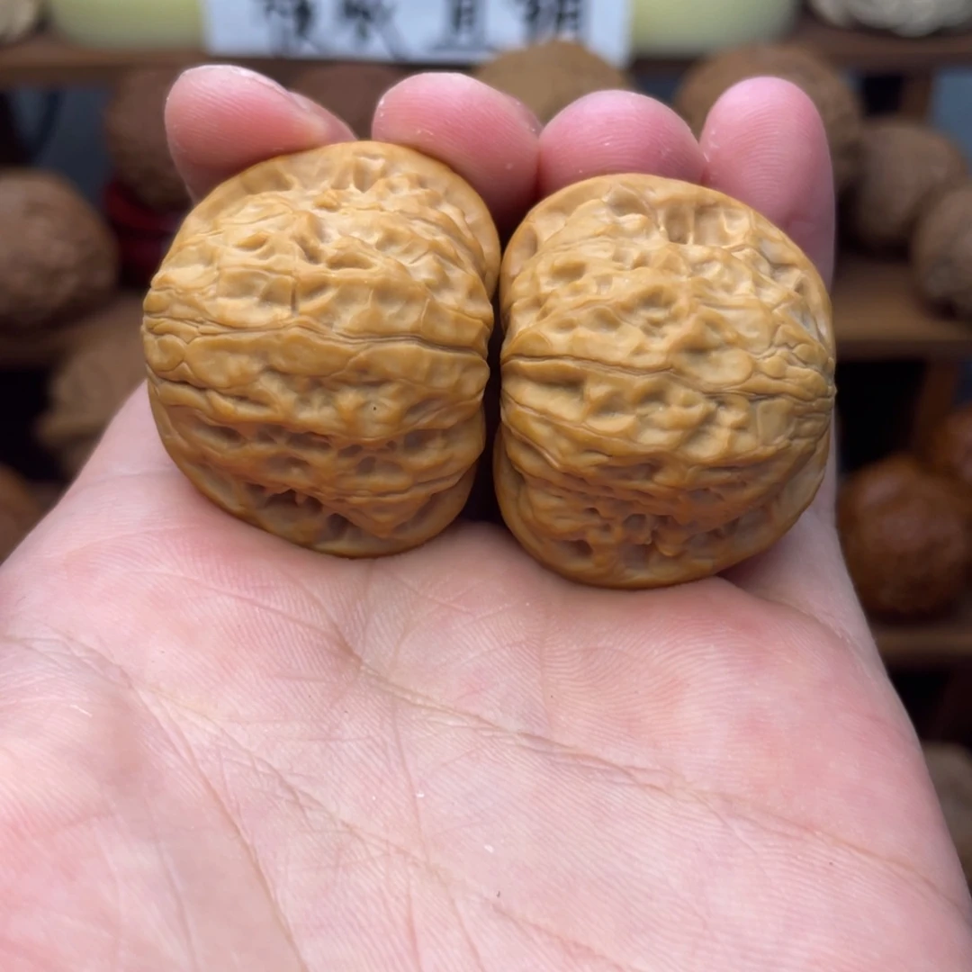 林***.文玩核桃吊坠凤凰山35福利价