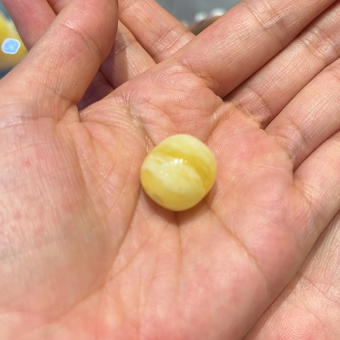 琥珀未镶嵌颈饰珠