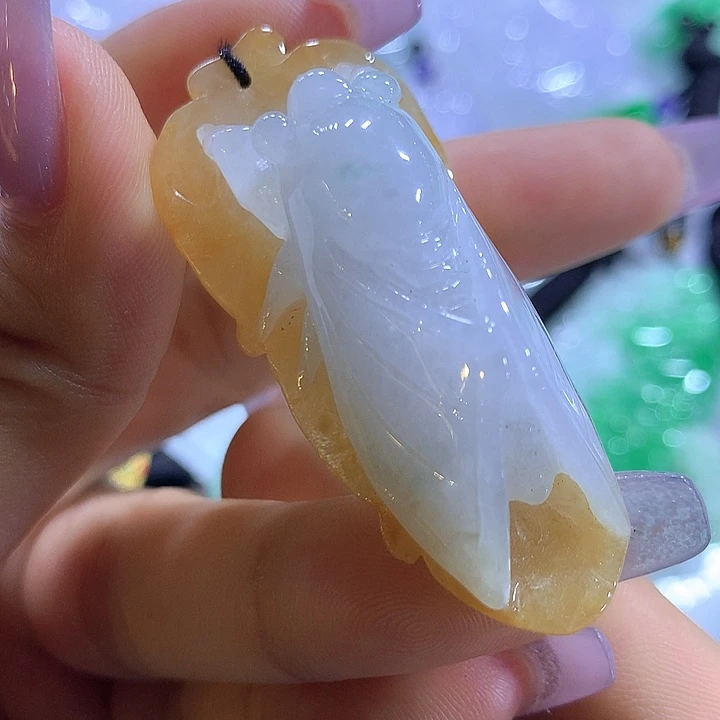 翡翠未镶嵌颈饰天然翡翠A货吊坠