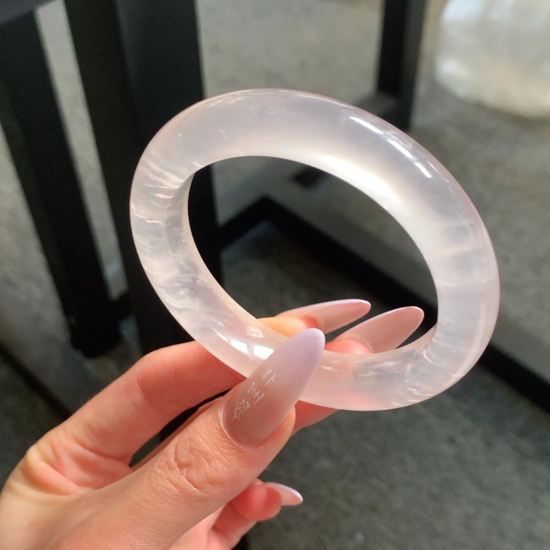 石英质玉未镶嵌手镯