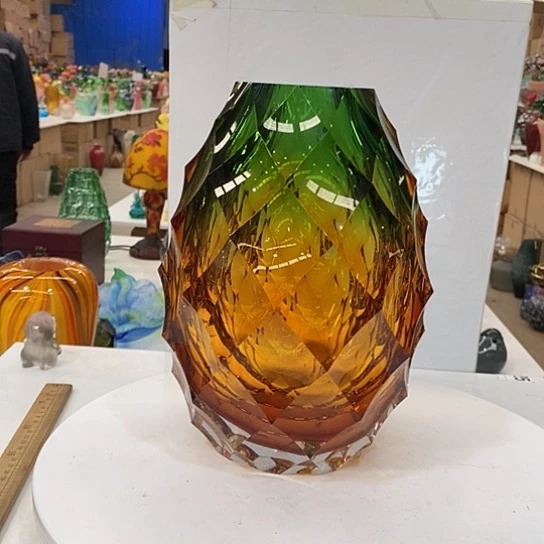 琉璃水晶花瓶高28厘米口径6厘米