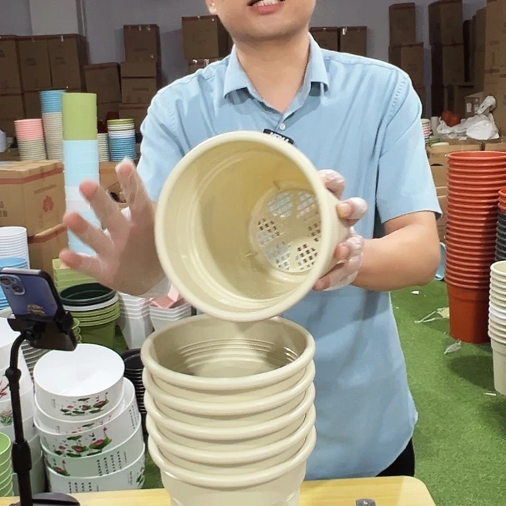 翻边09口16高18米色无托6只