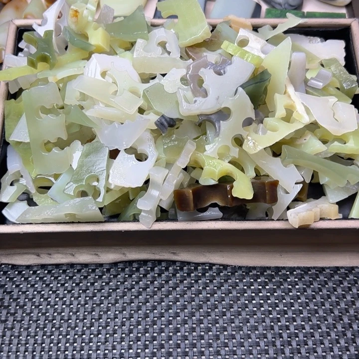 未镶嵌和田玉（糖玉）珠宝半成品