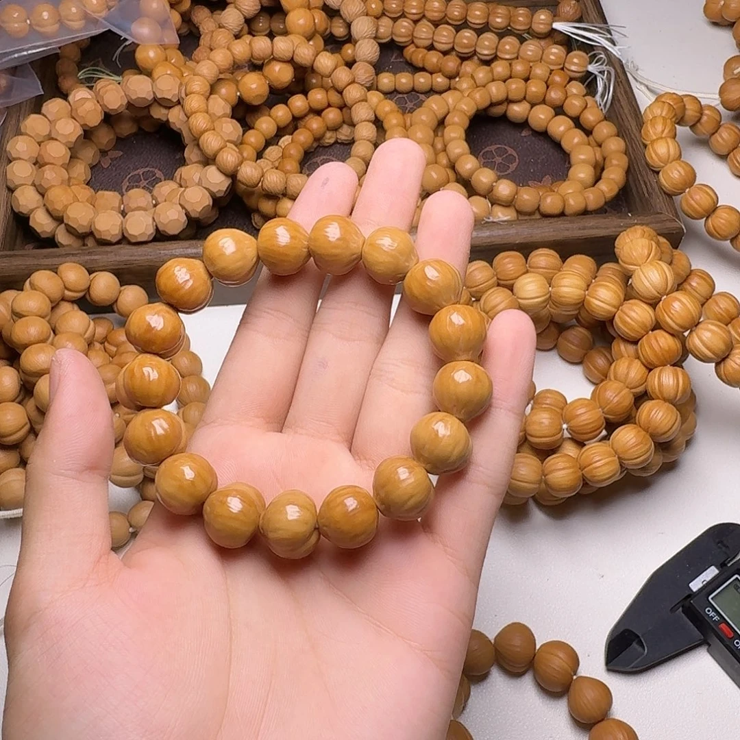 猴头核桃吊坠15尺寸屁桃