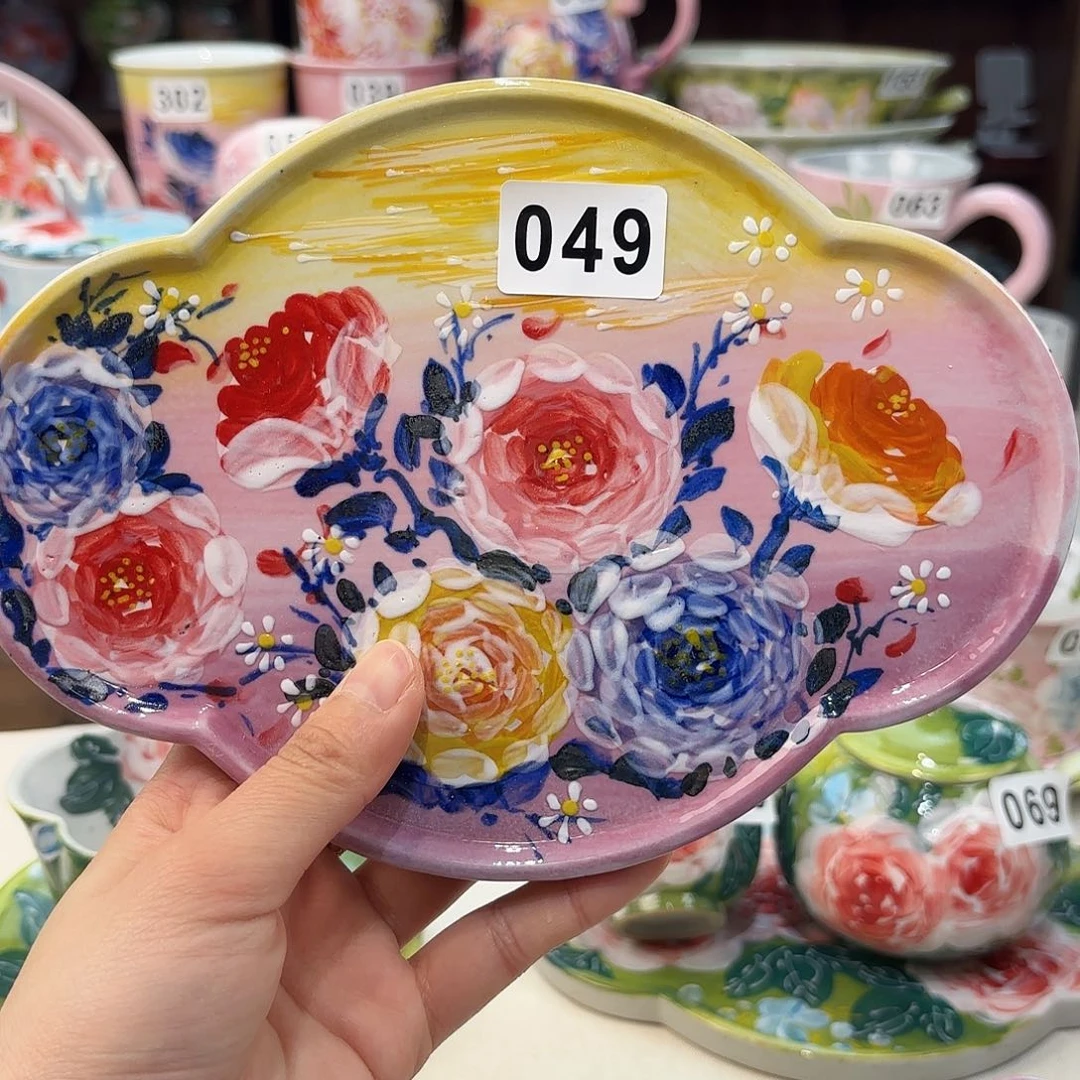 瓷片筱****弟兔兔好fen nu tu zu