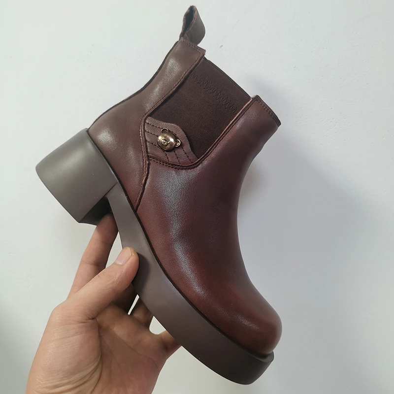19022头层牛皮加绒短靴时尚复古真皮烟管靴女靴