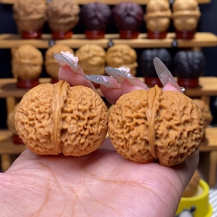 文玩核桃把件珊瑚纹元宝12号40尺