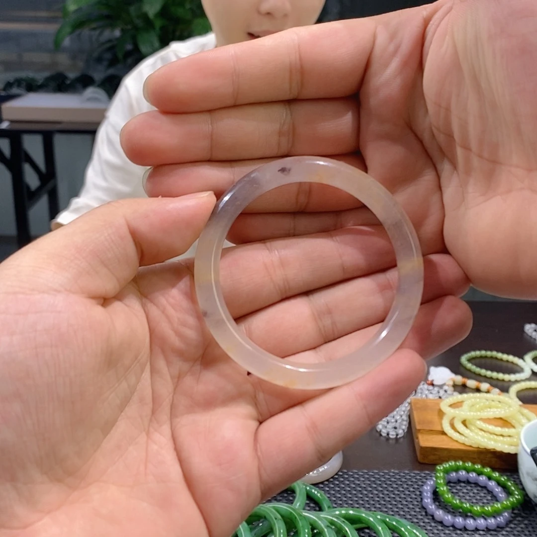 石英质玉手镯合金