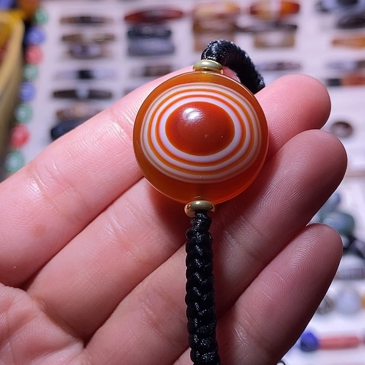 玛瑙/玉髓挂件未镶嵌晶*缘