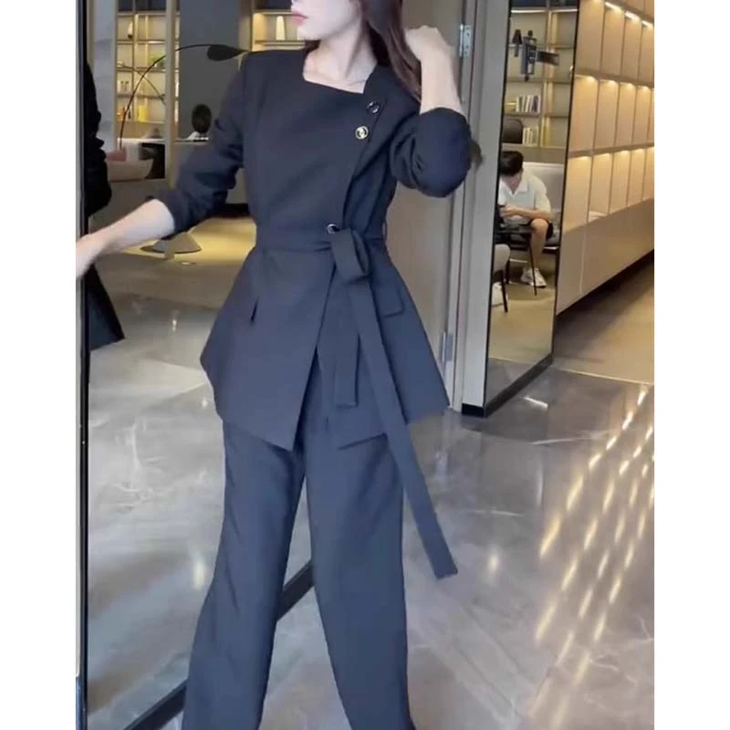 【两件套】【有里布】【送腰带】洋气时尚气质风设计感上衣＋长裤QY0017