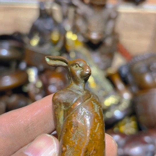 铜的。全清了一件不留