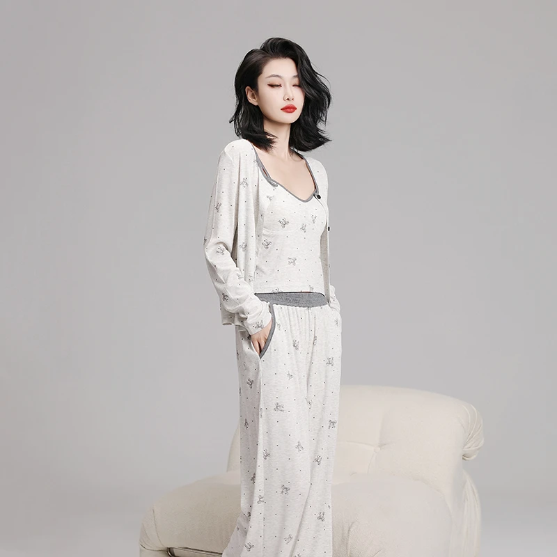 碧绒显瘦修身睡衣女2025新款春夏季吊带带胸垫可外穿家居服三件套