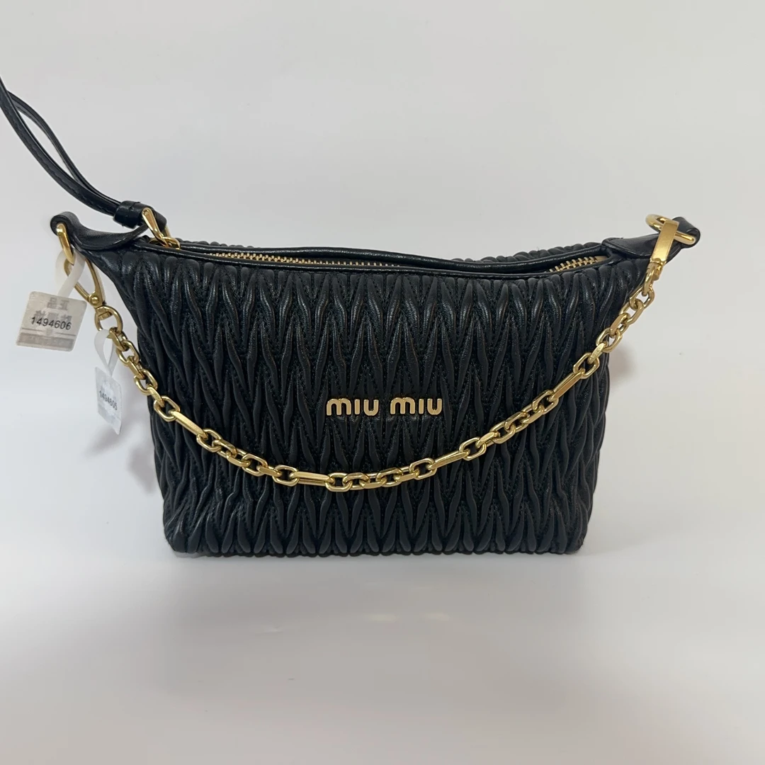 99新 MIU MIU/缪缪 99新缪缪黑金褶皱单肩包 Anwen 7030