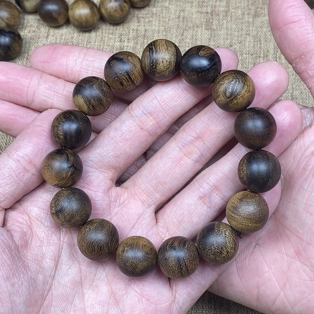 沉香手串越南芽庄白棋楠