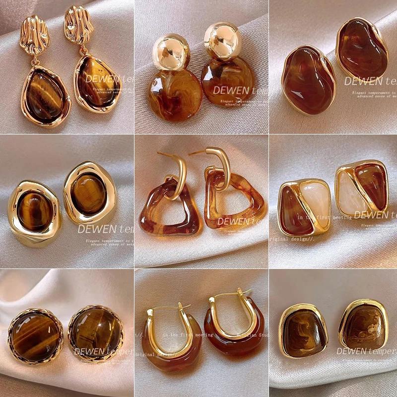 复古琥珀咖色耳环女2025新款爆款耳针小众港风高级感轻奢小众耳饰