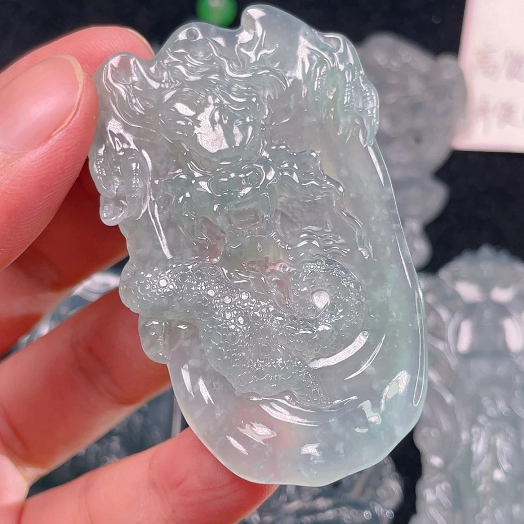 颈饰未镶嵌翡翠6，