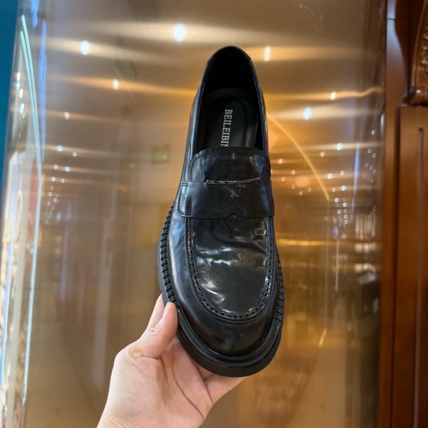 055-6春夏新款 男款商务休闲皮鞋潮男单品套脚乐福鞋透气牛皮舒适