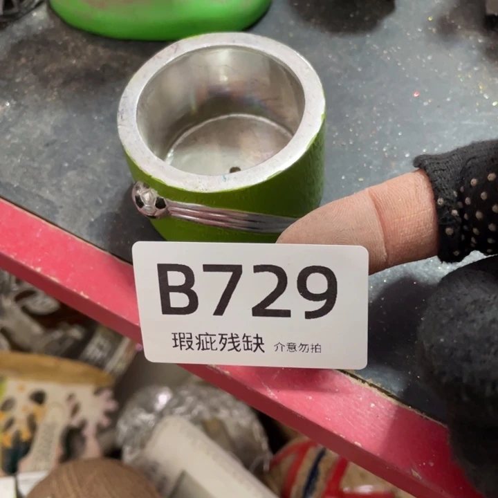 摆件七*侠孤品老货微瑕瓷