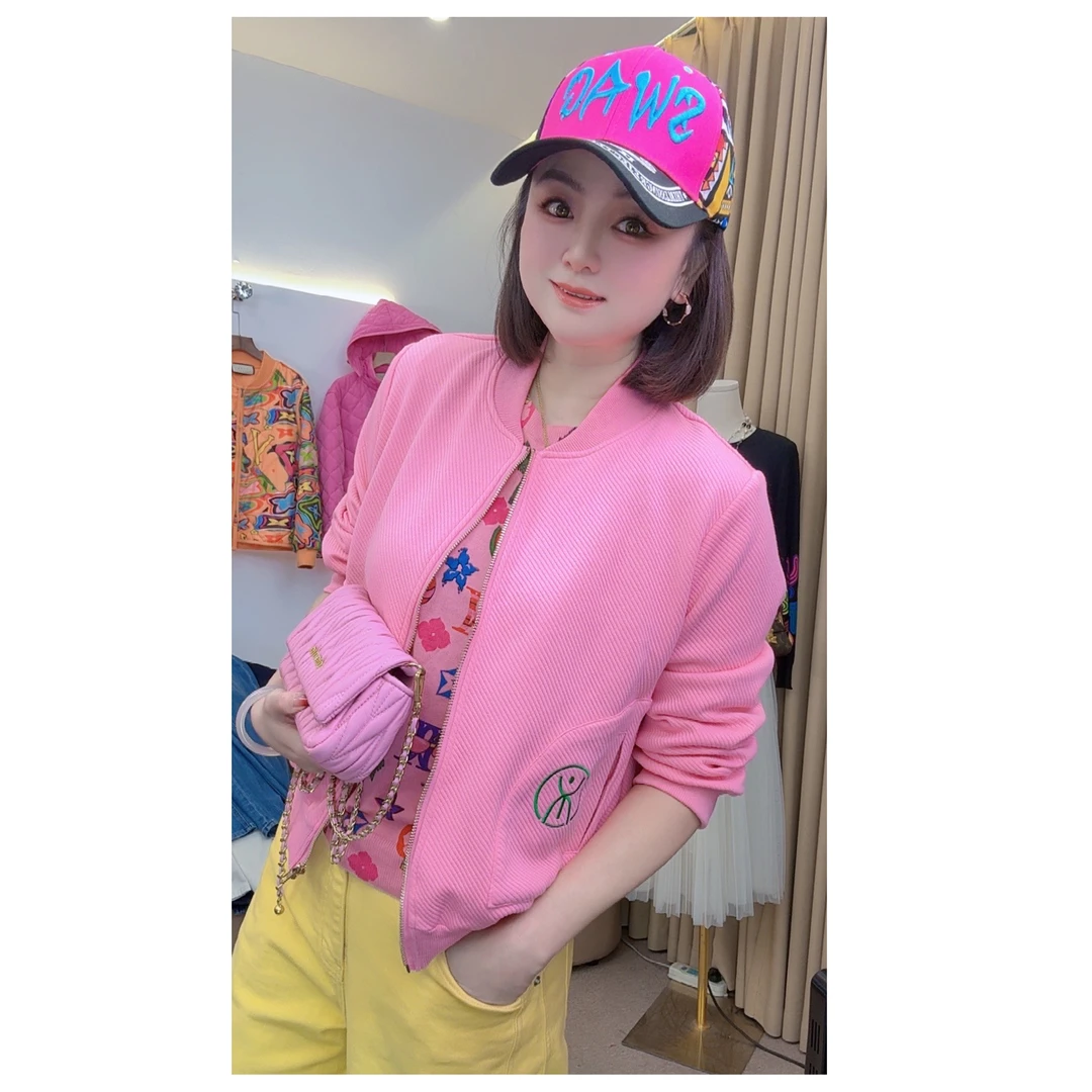 【DJ轻奢】2025早春新款时尚洋气粉色短款女士外套棒球服刺绣字母