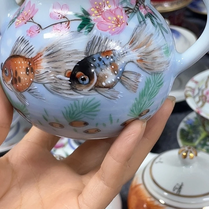 青***酒摆件景德镇陶瓷博物有限公司
