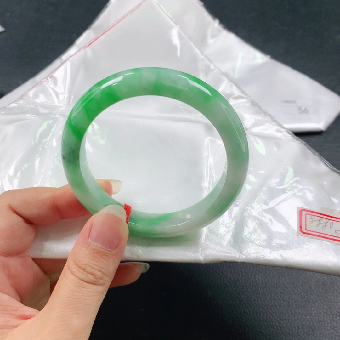 未镶嵌手镯翡翠03