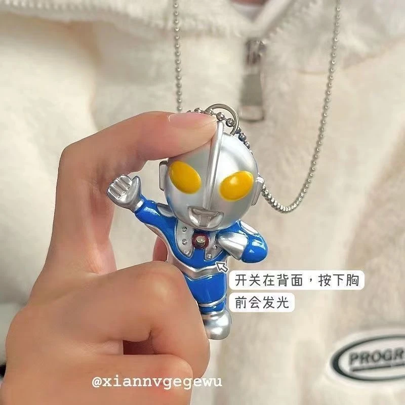 创意发光发声奥特曼挂脖项链手办发光玩具钥匙扣挂件生日礼品摆件