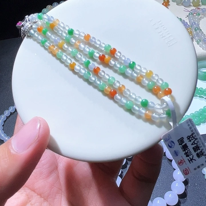 翡翠未镶嵌颈饰卡3.3