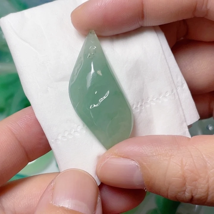 定制翡翠未镶嵌包工