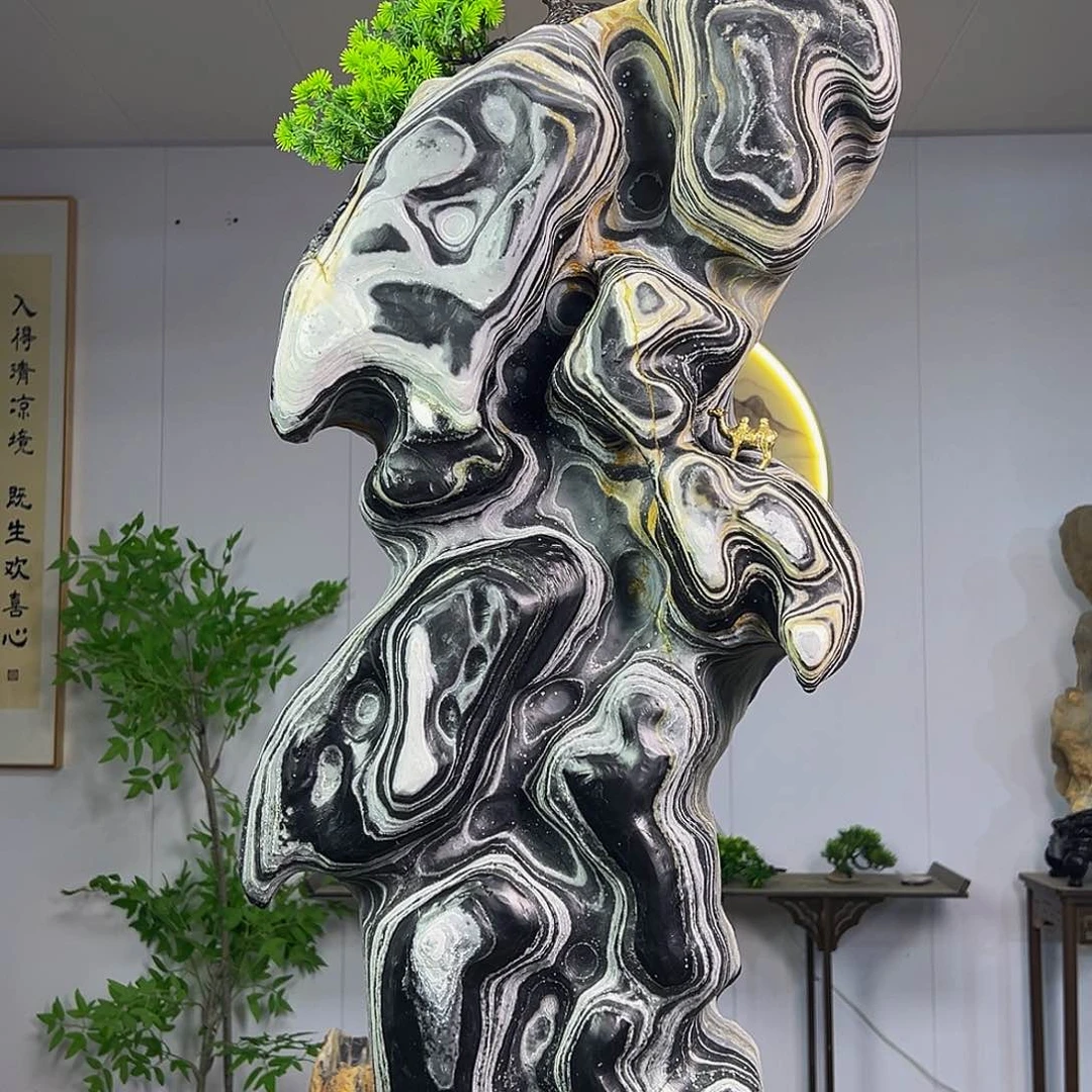 宁****装2566896666
