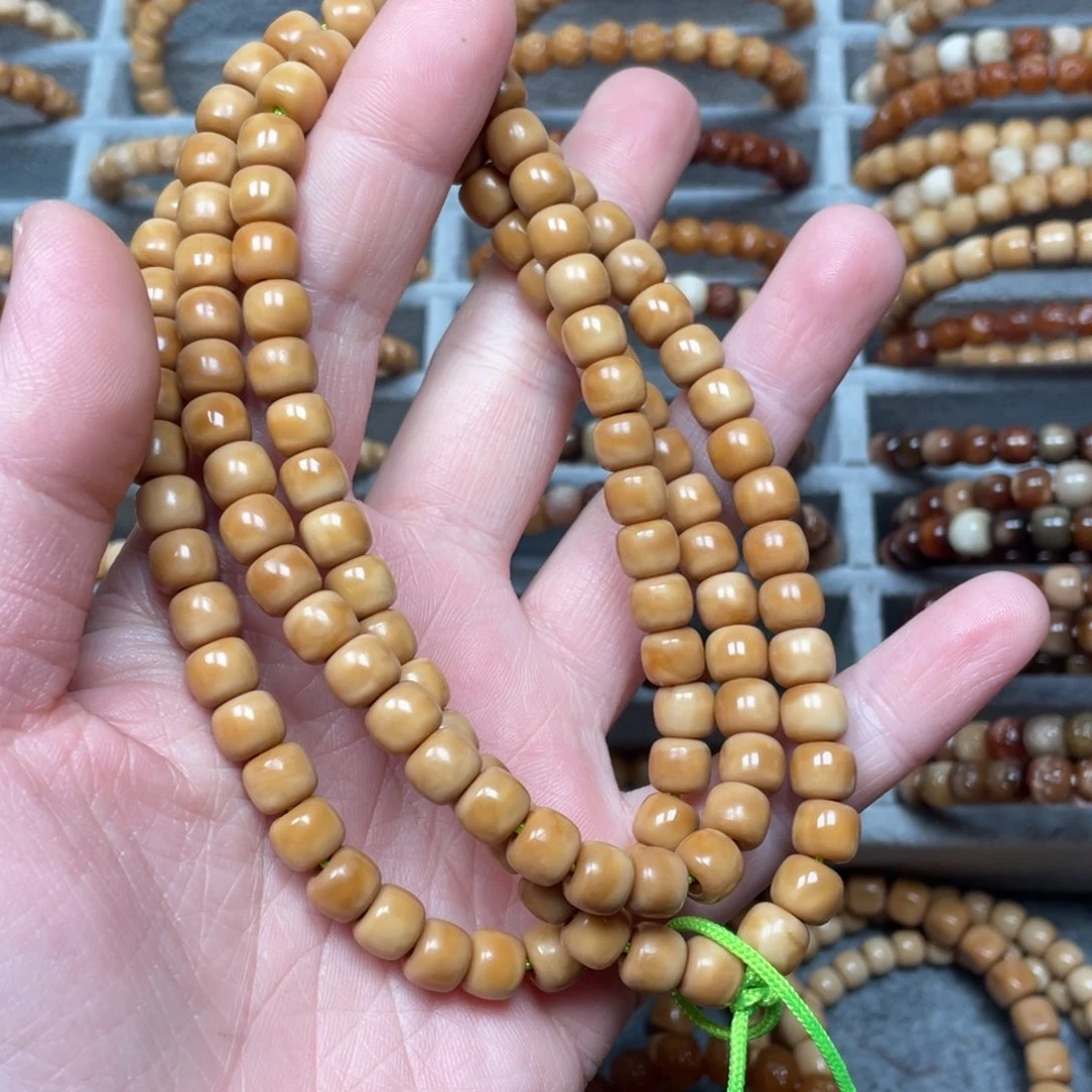 吊坠龙脊菩提卡7.8左右老型喇叭口长串120颗