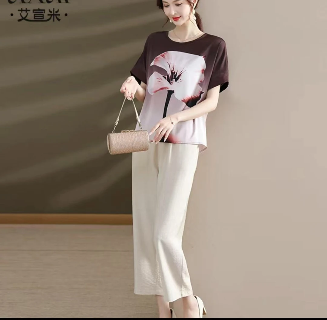 YUFEI/禹菲170  薄款植物花卉短袖时尚圆领女装t恤九分印花50%