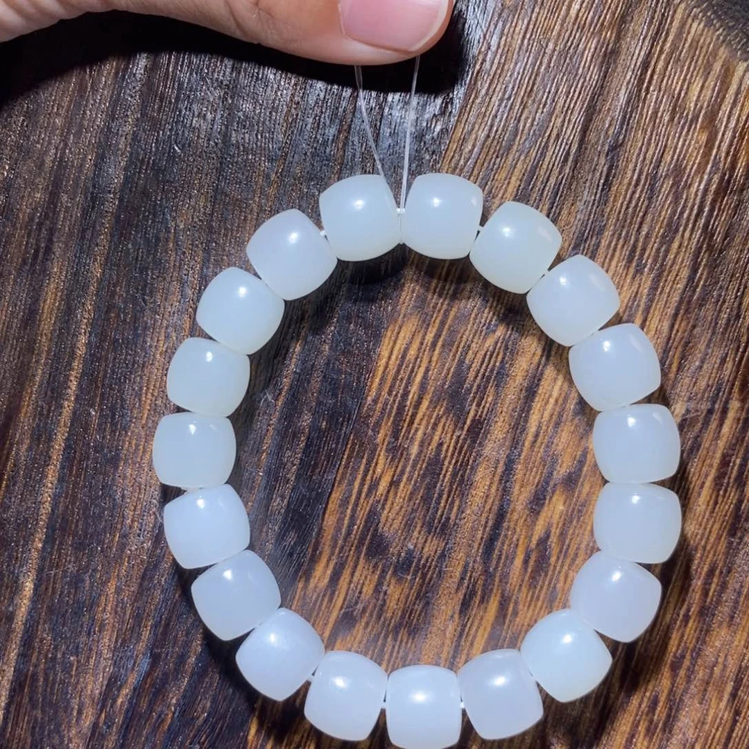 和田玉手串未镶嵌12直切