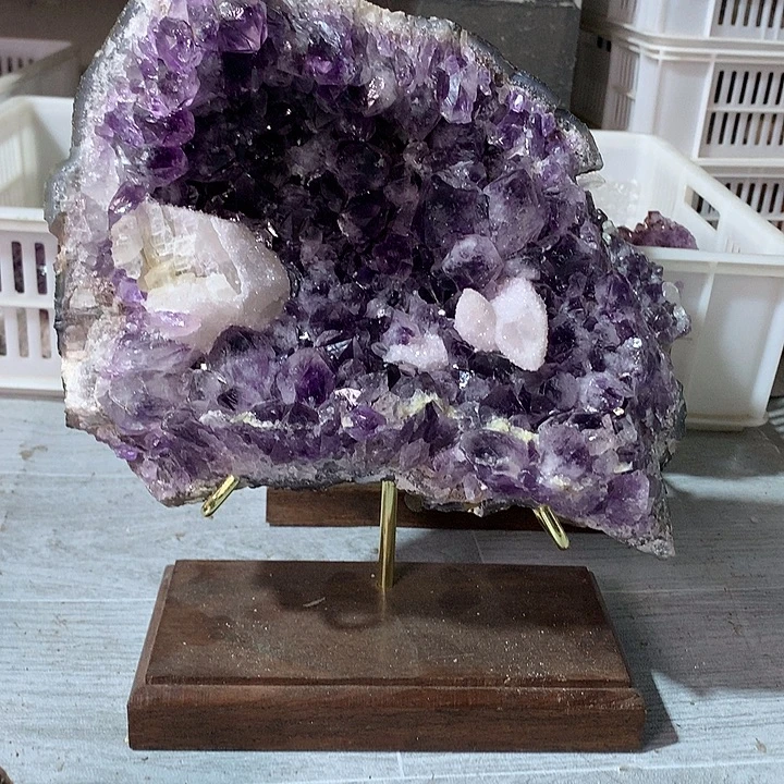 未镶嵌珠宝半成品水晶
