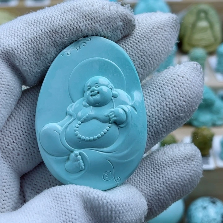 绿松石未镶嵌珠宝奇石