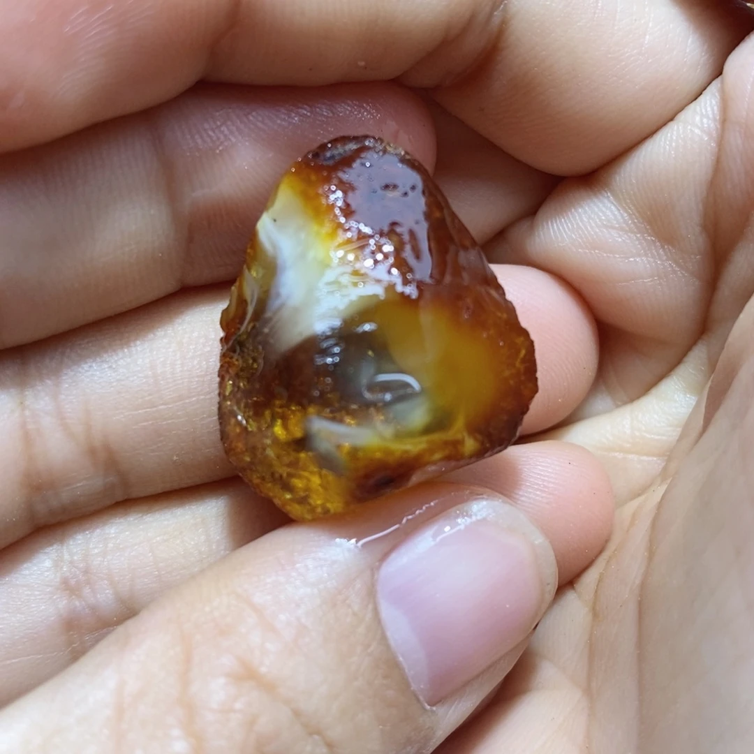 定制琥珀蜜蜡原石