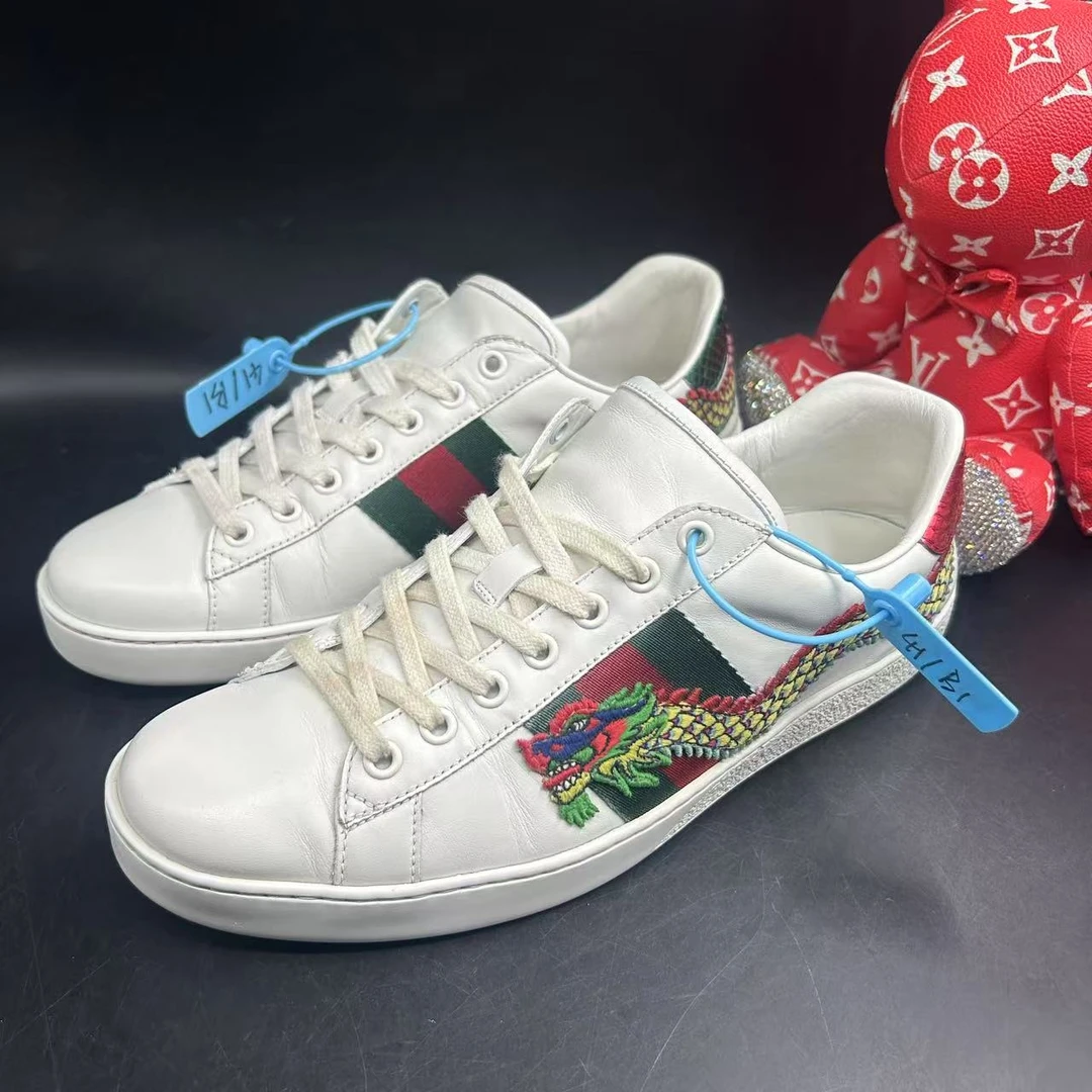 95新 GUCCI/古驰 ACE系列白色龙年限定板鞋41欧码olas101