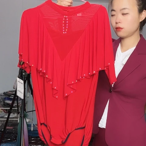 XXXL。