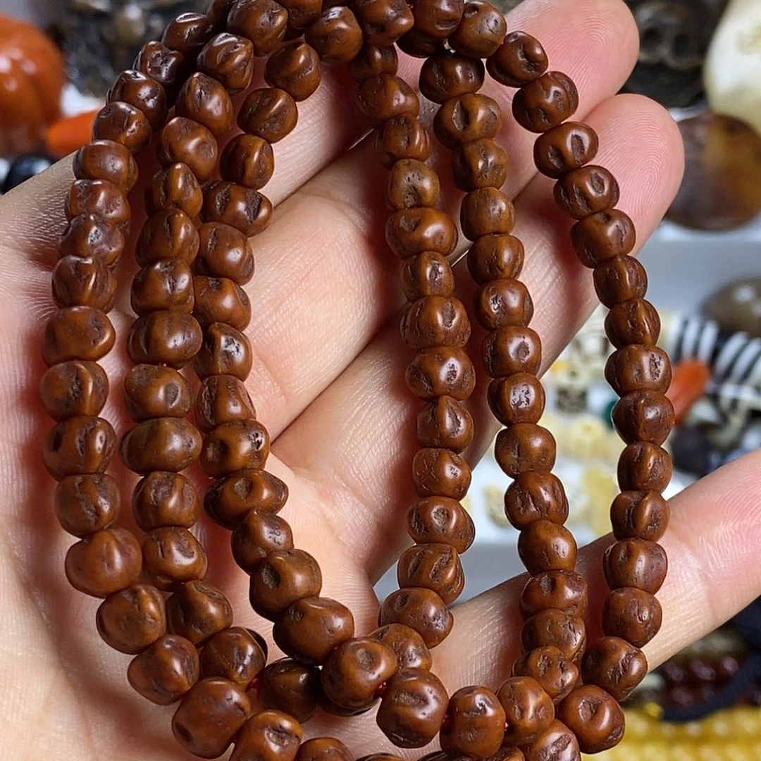 贝壳手串/手链……………………………………