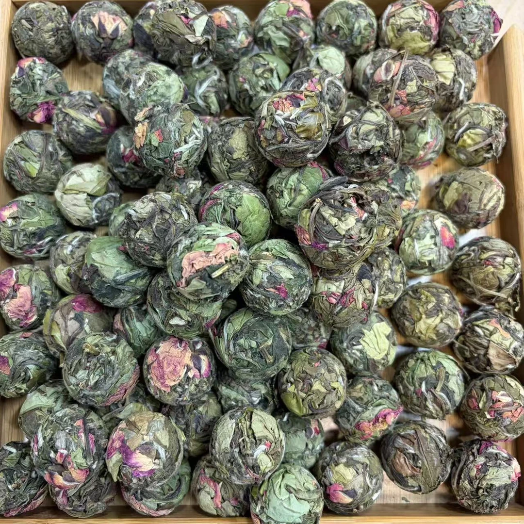 福鼎白茶2025年玫瑰龙珠玫瑰花香浓郁