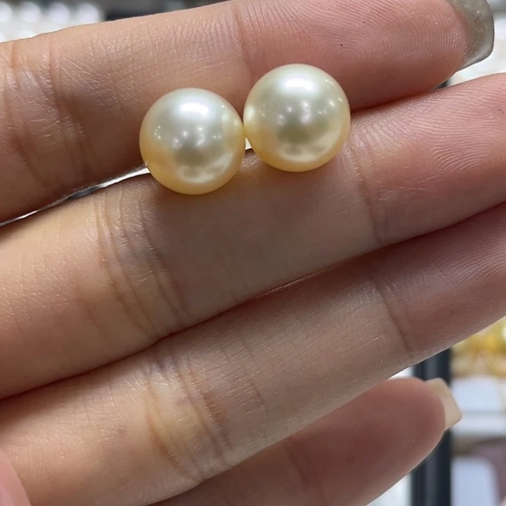 银S925镶嵌耳饰海水珍珠10.6mm