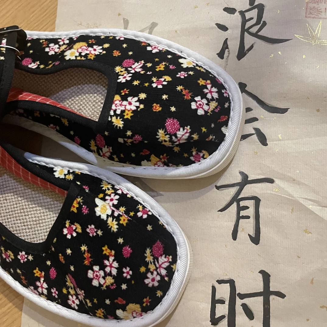 浅口碎花布鞋舒适休闲风棉布透气耐磨套筒防滑时尚