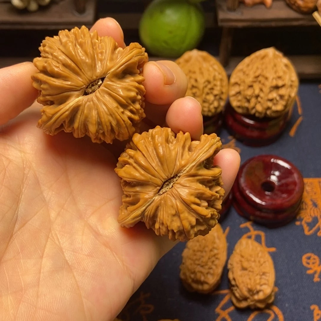 文玩核桃把件全品四座楼尺寸46