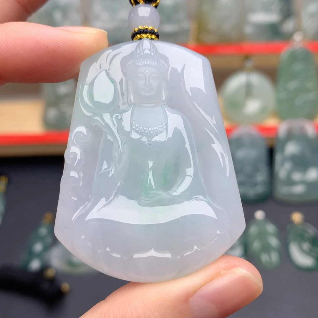 翡翠未镶嵌颈饰素衣