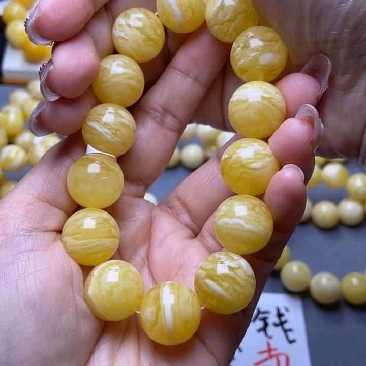裸石琥珀未镶嵌1