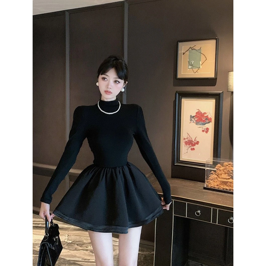 千金风小黑裙高领公主连衣裙秋冬内搭收腰显瘦蓬蓬裙
