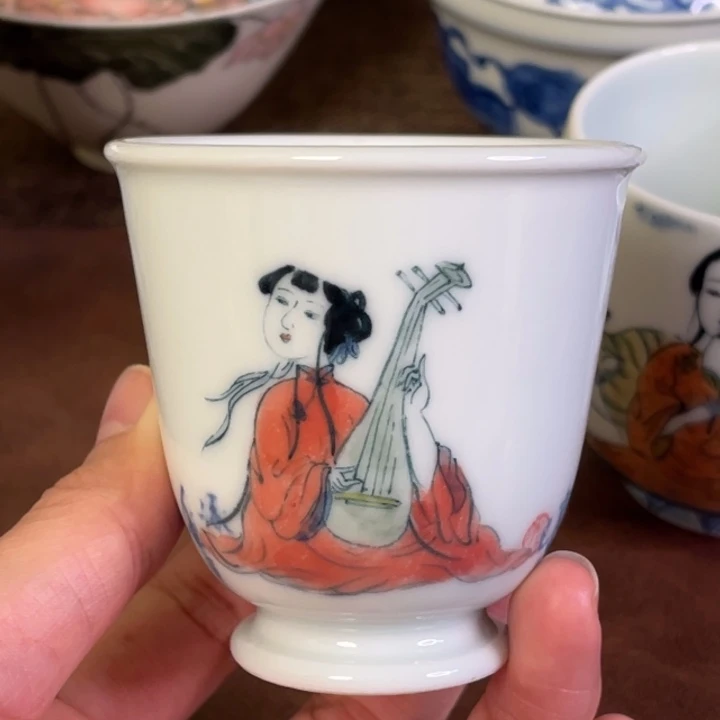 福利。            小雅。       8