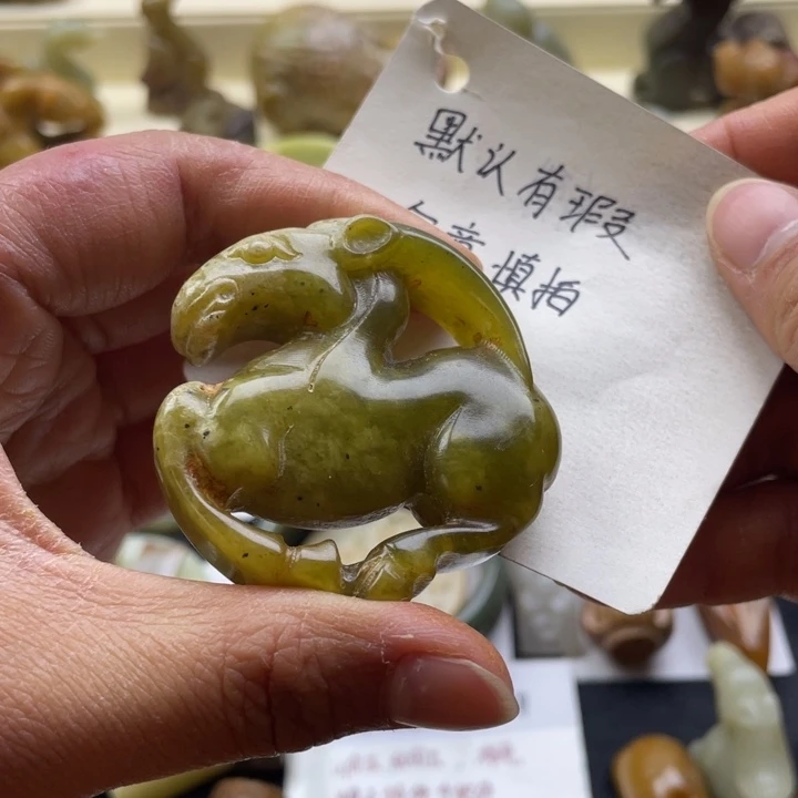 蛇纹石玉颈饰未镶嵌84