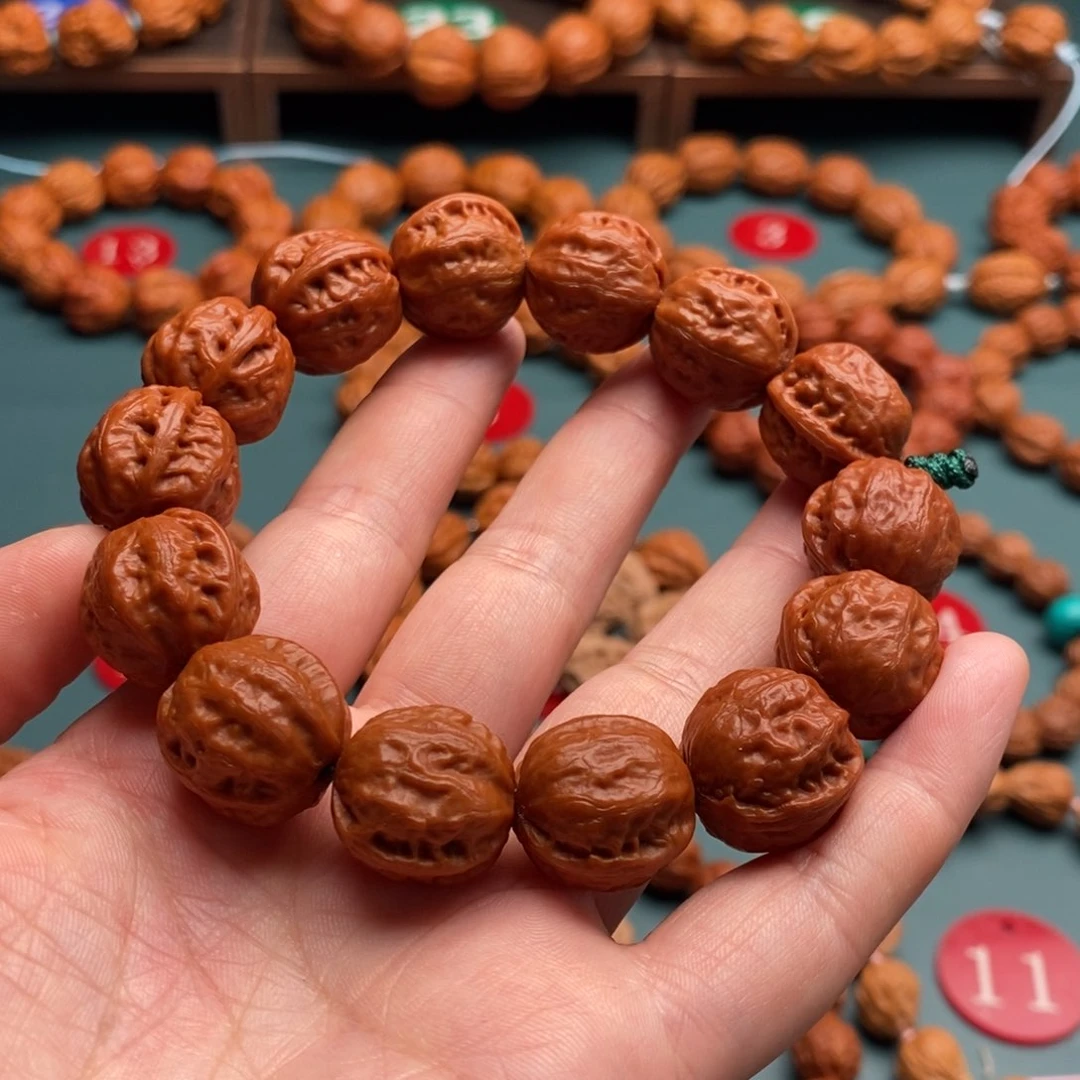文玩核桃手串18尺寸八棱