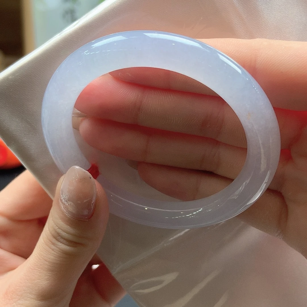 翡翠未镶嵌手镯白冰月光44号